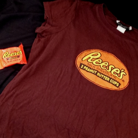 Vintage Reese's Pieces Top Size Large - Picture 7 of 8